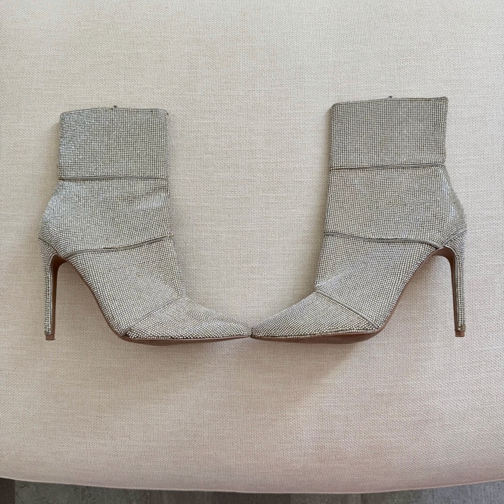 Steve Madden Shimmering Silver Heeled Boots Rhinestones